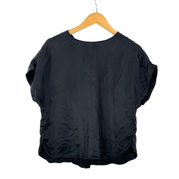 Banana Republic Tops - Banana Republic 100% silk relaxed blouse top‎ black sz xs